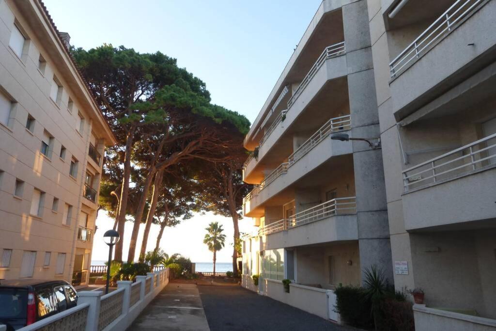 Apartamento A 1ª Linea De Mar, Vilafortuny Камбрильс Экстерьер фото